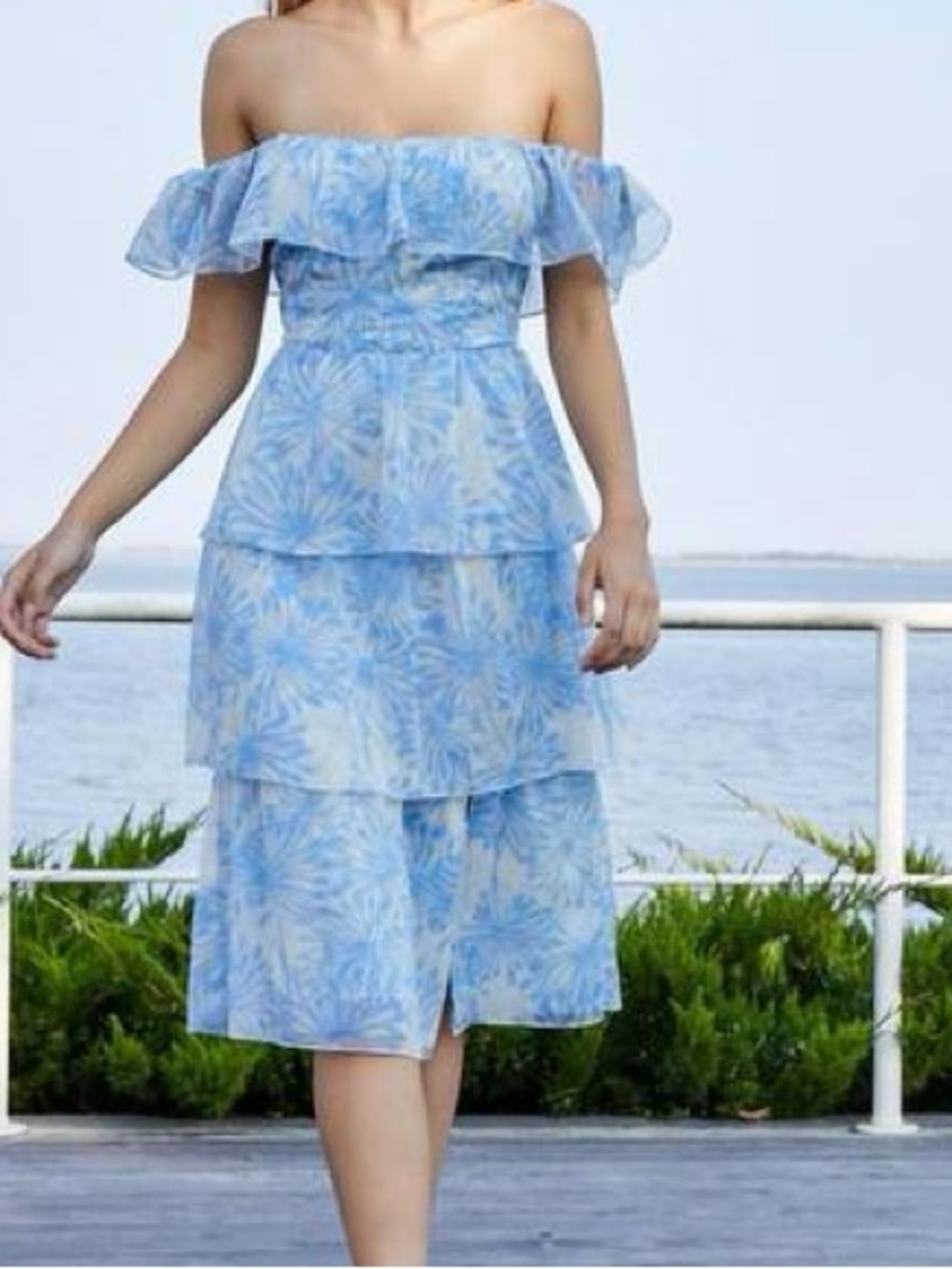Amanda Uprichard Vanezia Midi Dress